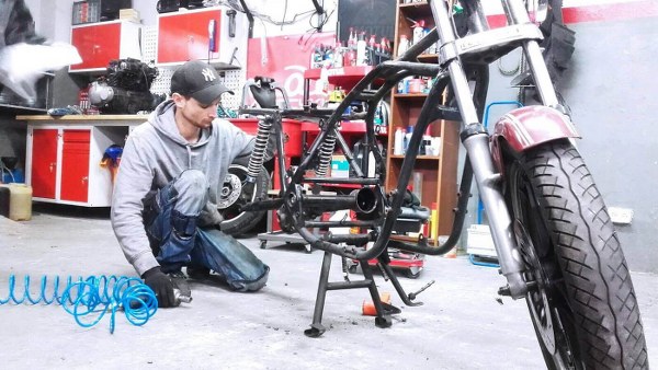 Serwis motocykli i quadów, galeria elektroniki.